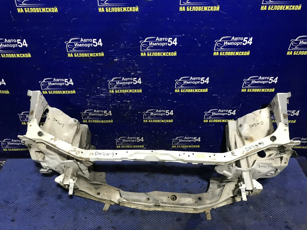 Рамка радиатора / телевизор MAZDA DEMIO 2000