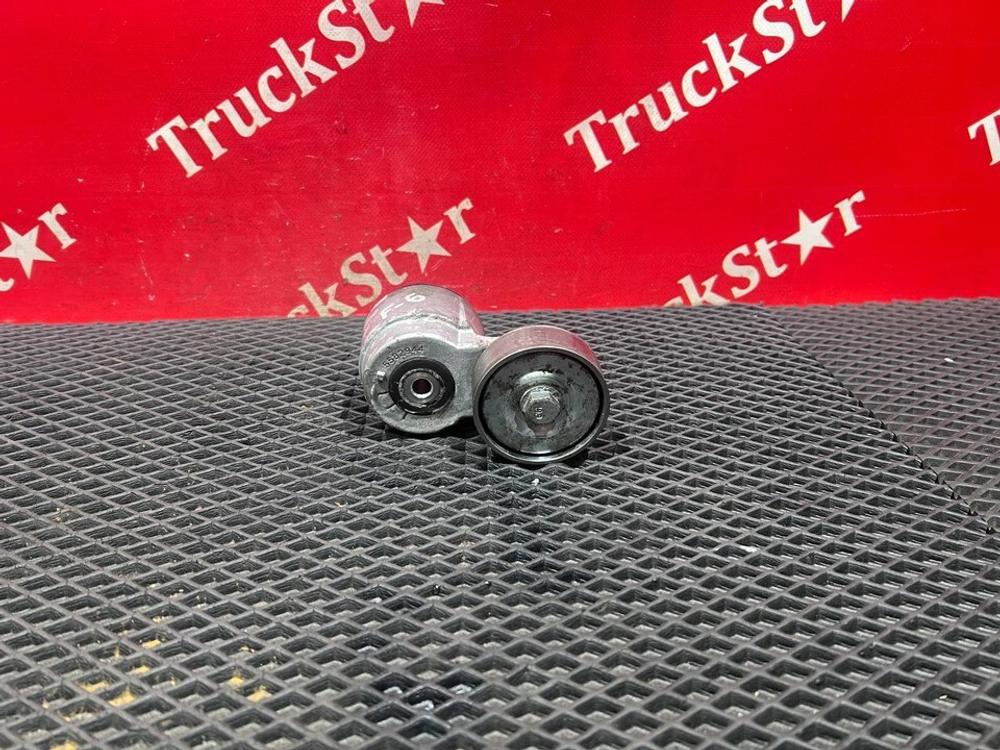 Ролик-натяжитель ремня генератора 2024г