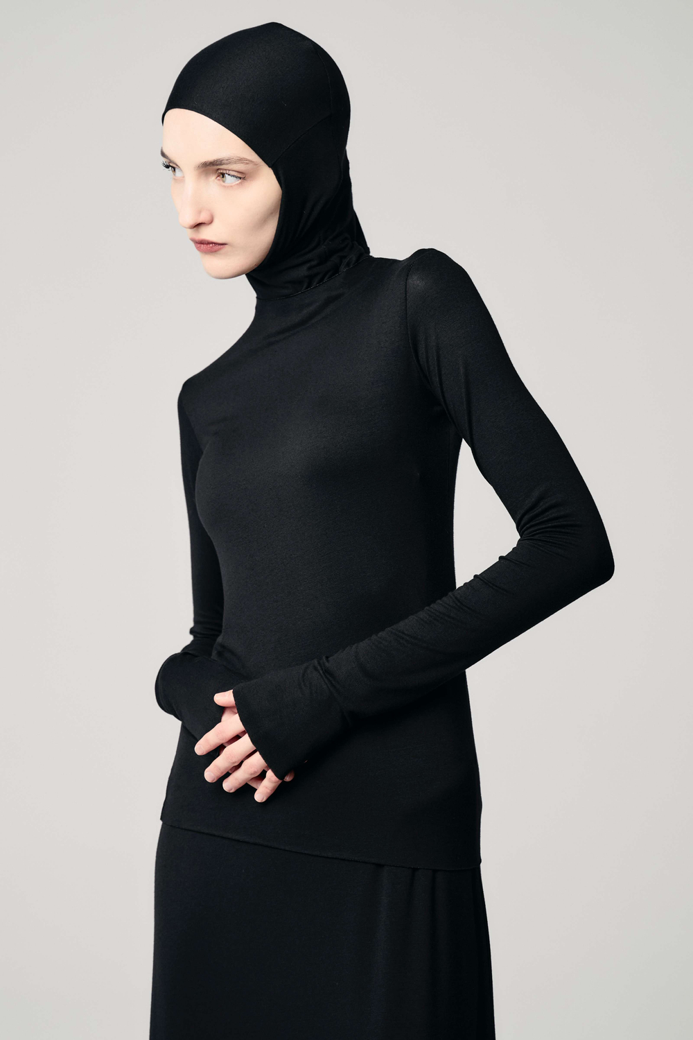 Лонгслив «Силуэт» черный