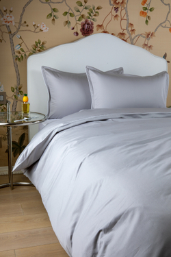 Постельное белье 2 спальное евро Сlaire&Caroll Lune+ серое с белым кантом