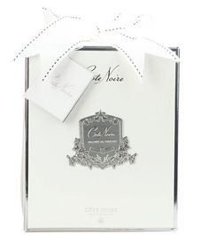 Букет роз бледно-розовый в металлической вазе, Cote Noire