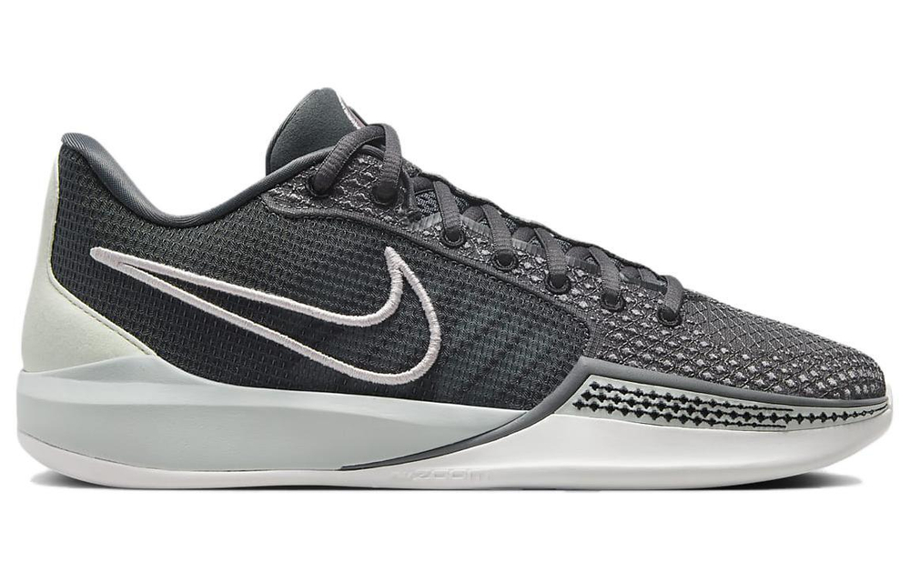 Кроссовки Nike Sabrina 1 (Женская размерная сетка)