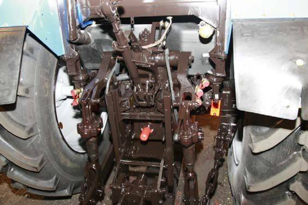 Трактор Беларус (МТЗ) 1221.2