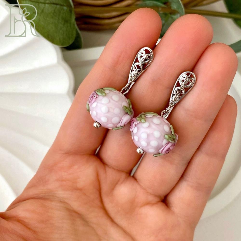 LEFIREL' Серьги серебряные женские "Шебби" с бусинами из муранского стекла / ювелирные украшения из родированного серебра 925