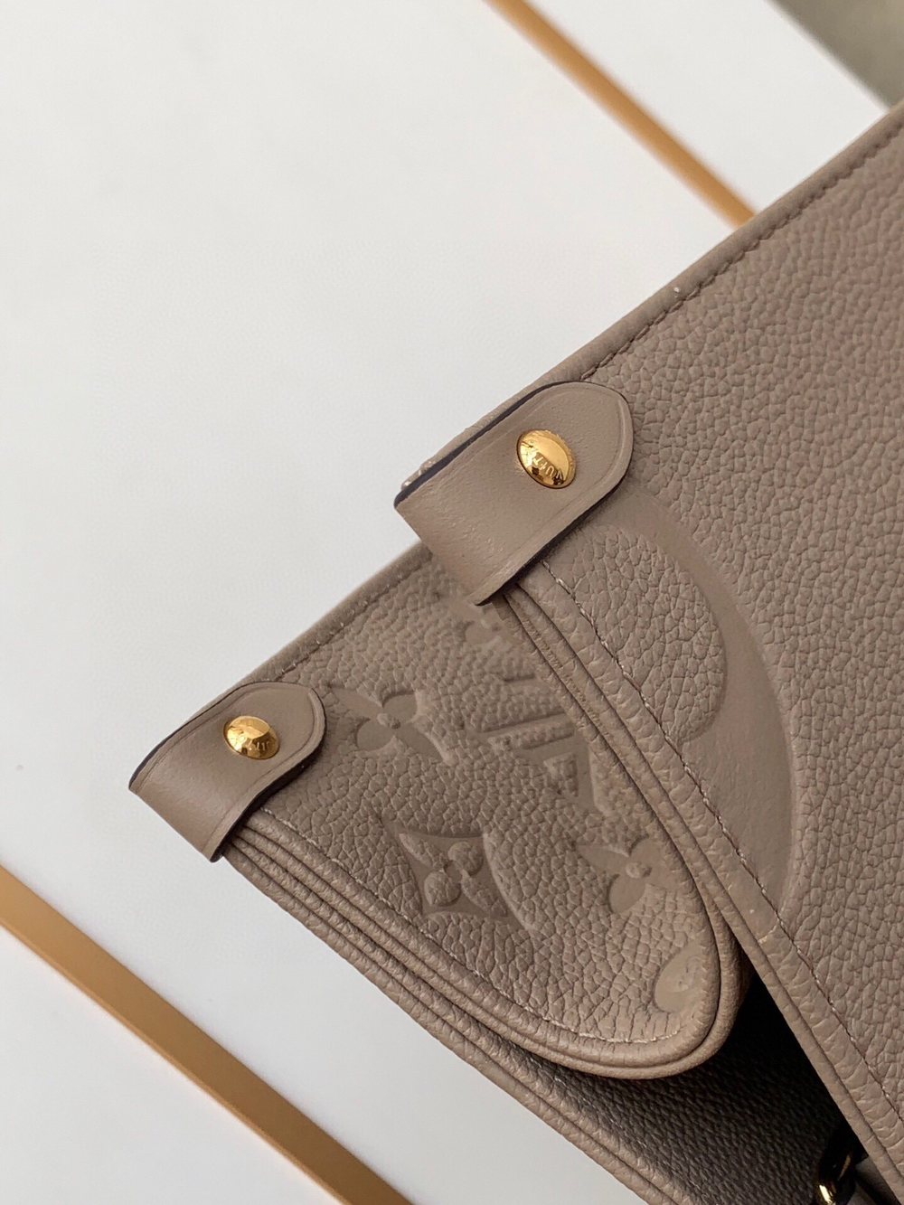 Louis Vuitton Onthego MM