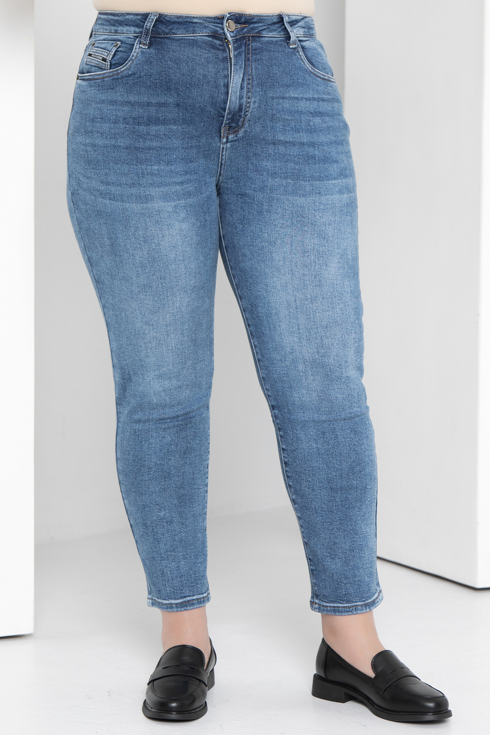 6084 Брюки джинсовые