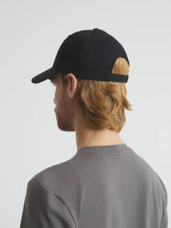 Кепка мужская GUESS