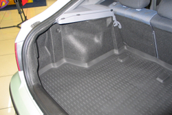 Коврик в багажник для HYUNDAI Elantra 2001-2006, хэтчбек (полиуретан) арт.NLC.20.07.B11