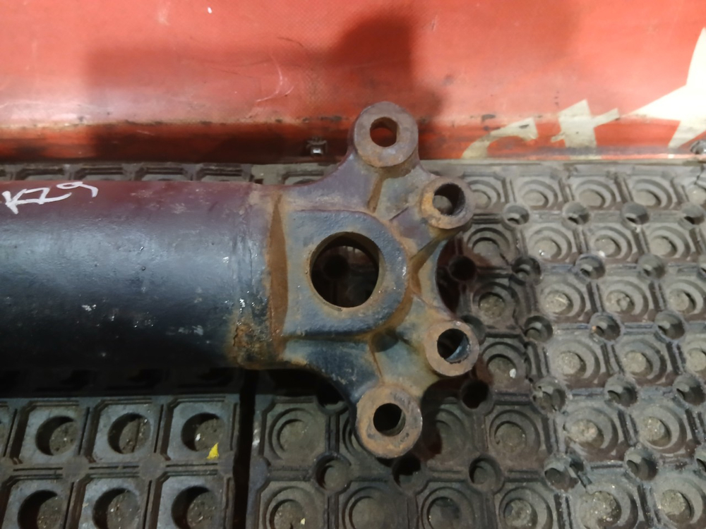 Траверса рамы поперечная