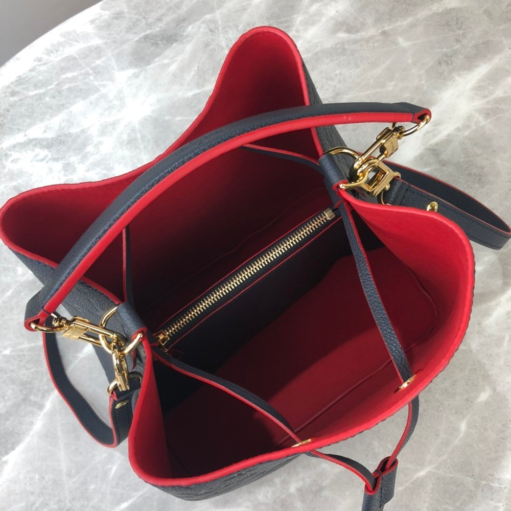 Louis Vuitton NeoNoe MM