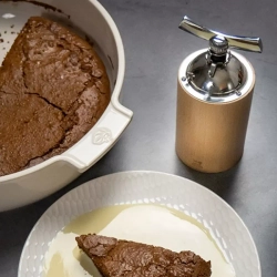 Круглая форма для запекания 34 см 3.8л Peugeot Ecru