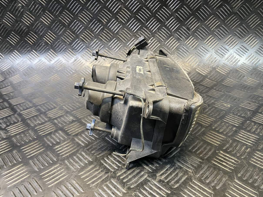 Фара Yamaha TDM850 RN03J 054005