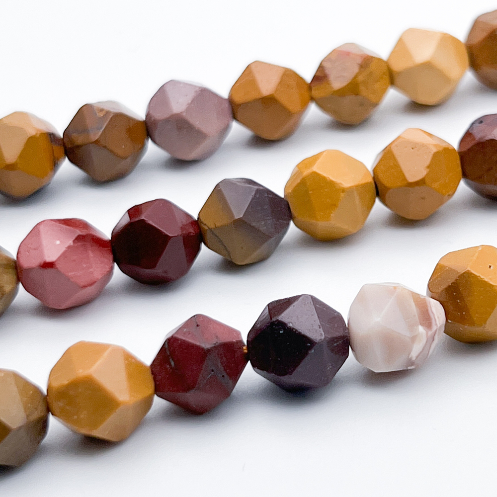 Мукаит крупной огранки, размер около 10 мм, цена за 18 шт (1/2 нити)