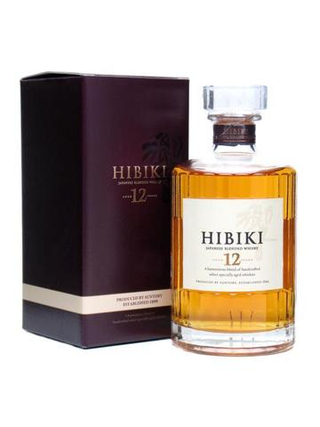 Виски Сантори Хибики 12 лет ПК 0,7 л./Whiskey Santori Hibiki 12 year-old in a giftbox 0.7 l.