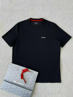 Футболка Kiton