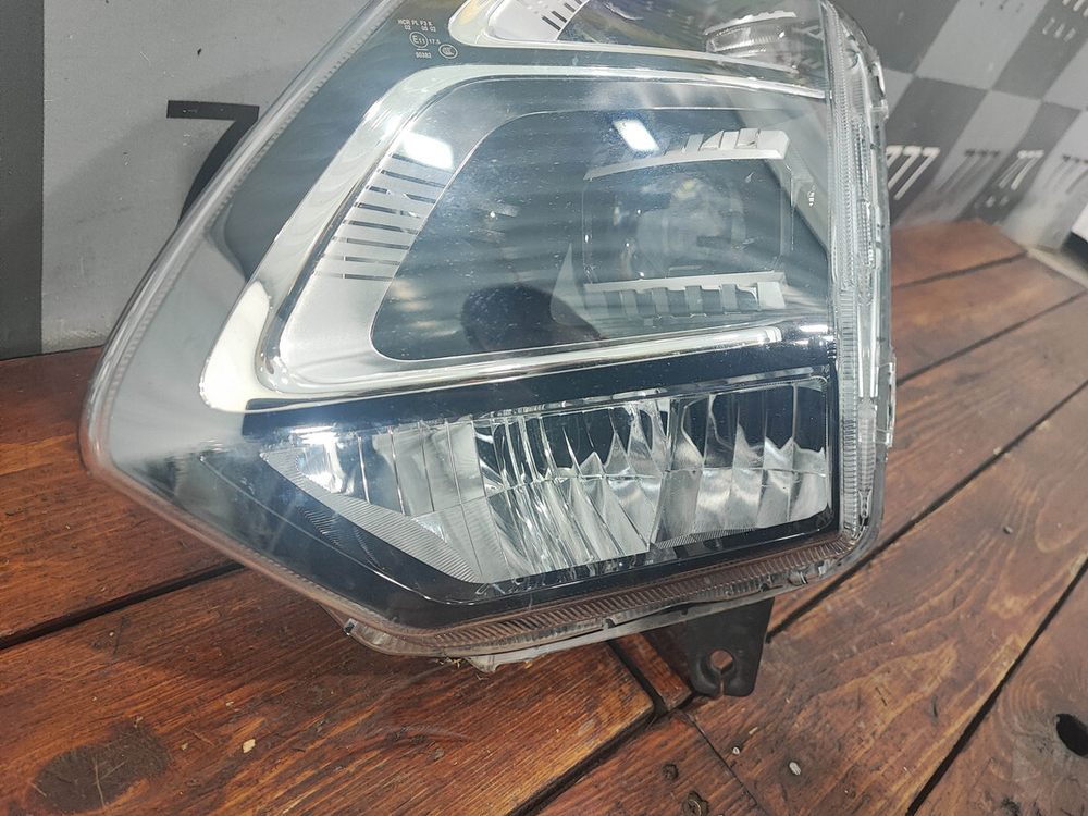 Фара левая LED Omoda C5 22-нв Б/У Оригинал 605000530AA
