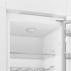 Встраиваемый однокамерный холодильник Hotpoint HBDR 18