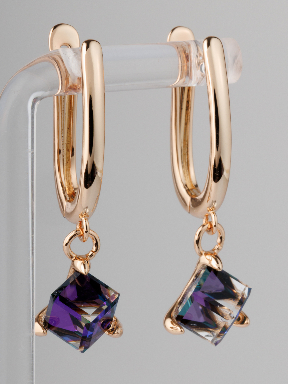 Серьги-подвески Миражи с фиолетовыми кубиками Swarovski