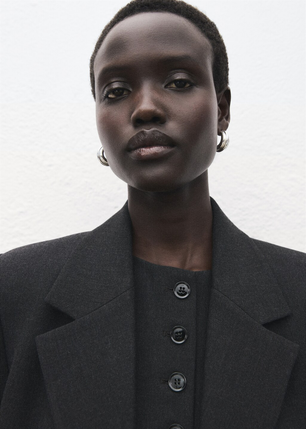 Двубортный костюмный пиджак