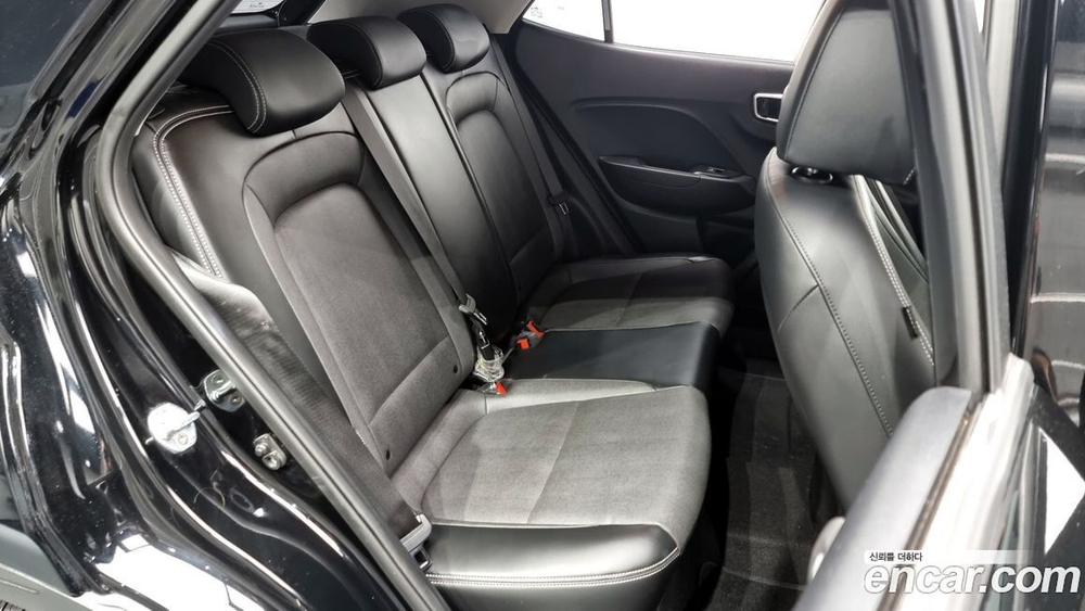 Hyundai Venue 1.6 Modern (06.2020)