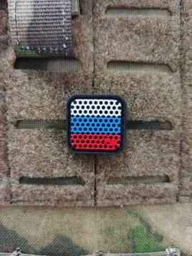 Патч на одежду Флаг РФ соты (пин)