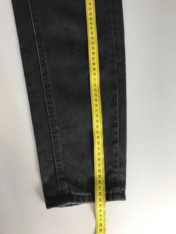 Джинсы Zara практичного кроя, маркировка 34, визуально на 40 размер