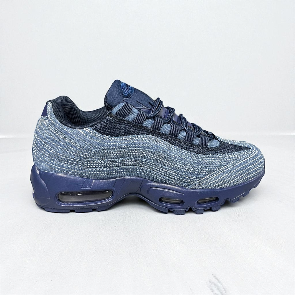 Levi's x Nike Air Max 95 • Obsidian