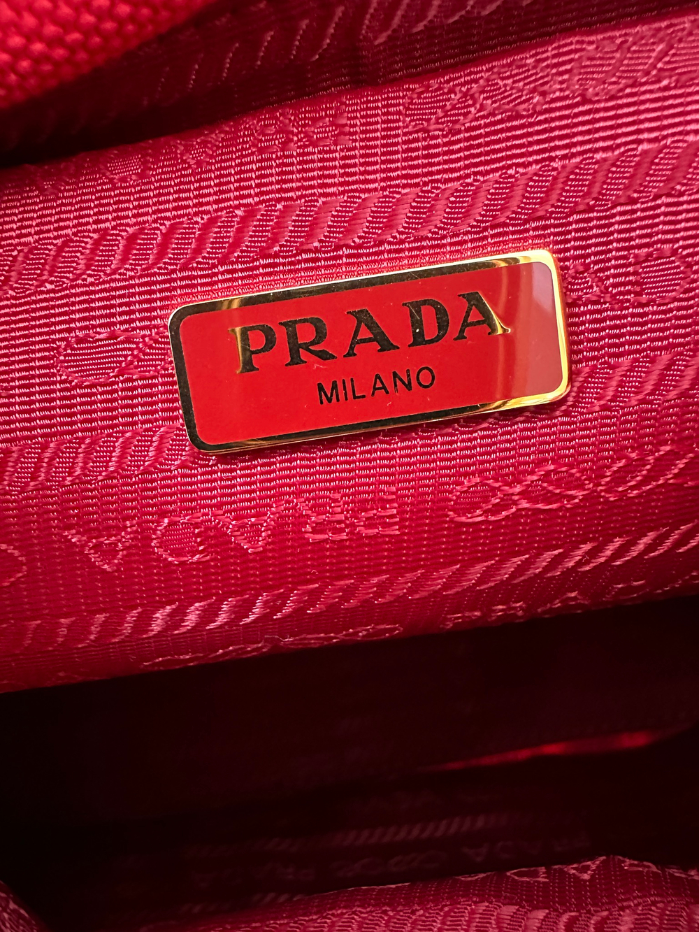Сумка Prada Bucket Bag in Wicker and Canvas