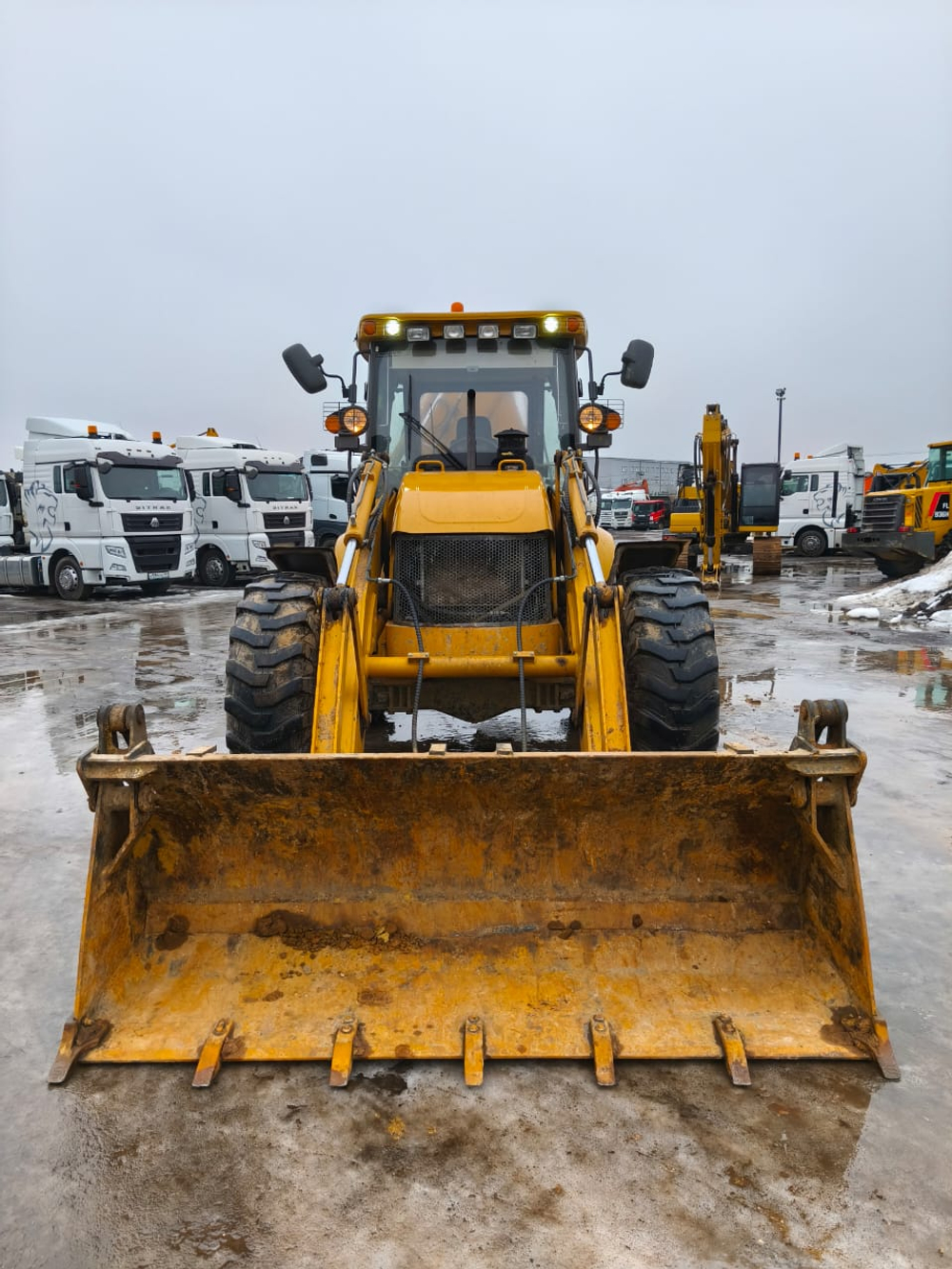 SHANMON 388 Экскаватор-погрузчик 388H (Дизельный, 4,8 л, 102 л.с., АТ)