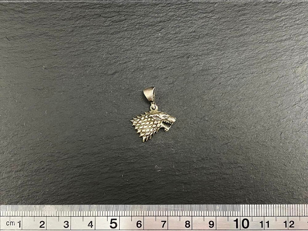 Подвеска. Герб Старков малый