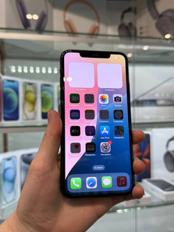 Apple iPhone 11 Pro Max 64Gb Green Б/У