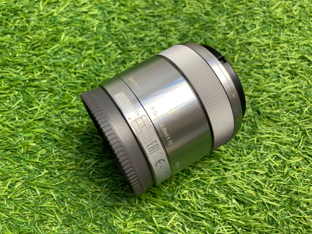 Sony 30mm 3.5 Macro E (SEL-30M35)