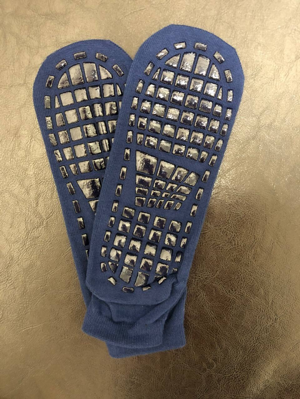 Прорезиненные носочки для батута