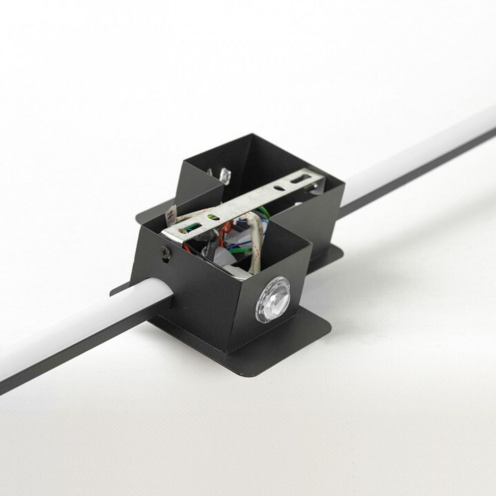 Накладной светильник Lussole Hardeman LSP-7391