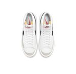 Кроссовки Nike Blazer Mid '77 Vintage 'White Black Beige' BQ6806-100