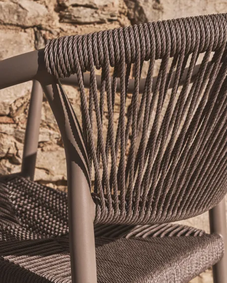 Уличный стул Livadia из алюминия цвета таупе и веревки
