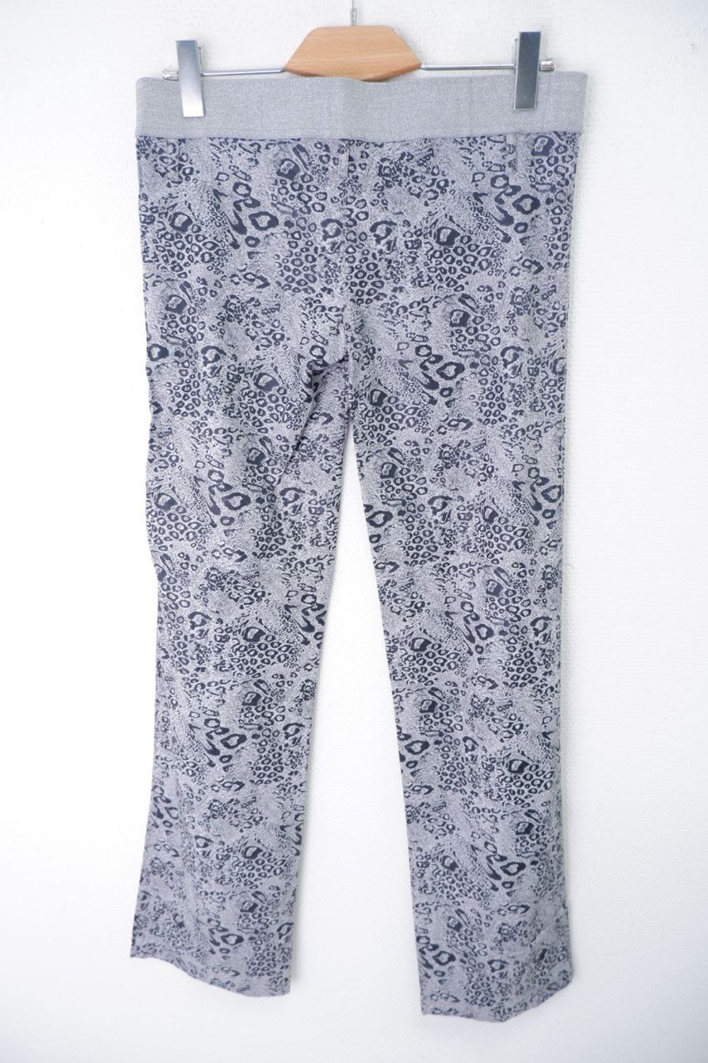 Штаны Elegantrose серые 42 размер, новые