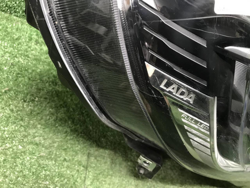 Битая Фара правая Lada Vesta (2022-н.в.) LED