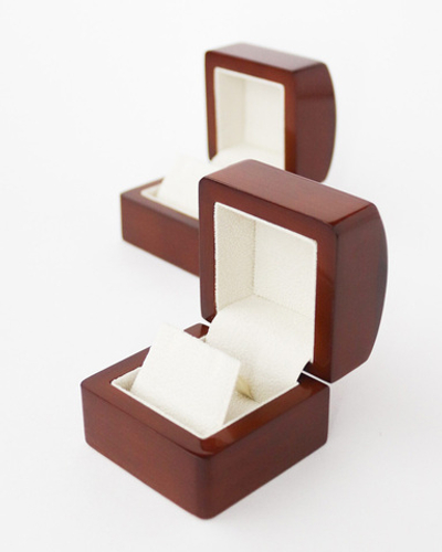 Футляр деревянный, серия "БРЮС", 60х60х53 мм