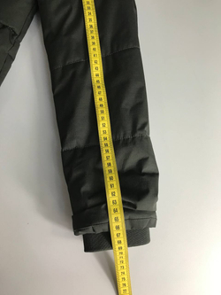 Куртка стильная демисезонная, визуально на 14 лет