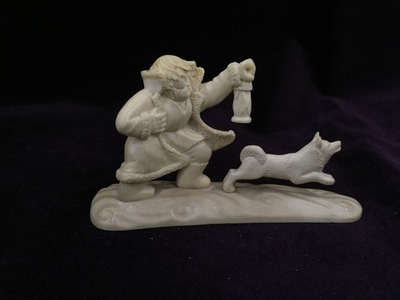 Тревожная ночь, авторская скульптура, фигурка старика и собаки