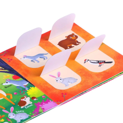 Книга картонная с окошками «Усатые и хвостатые»