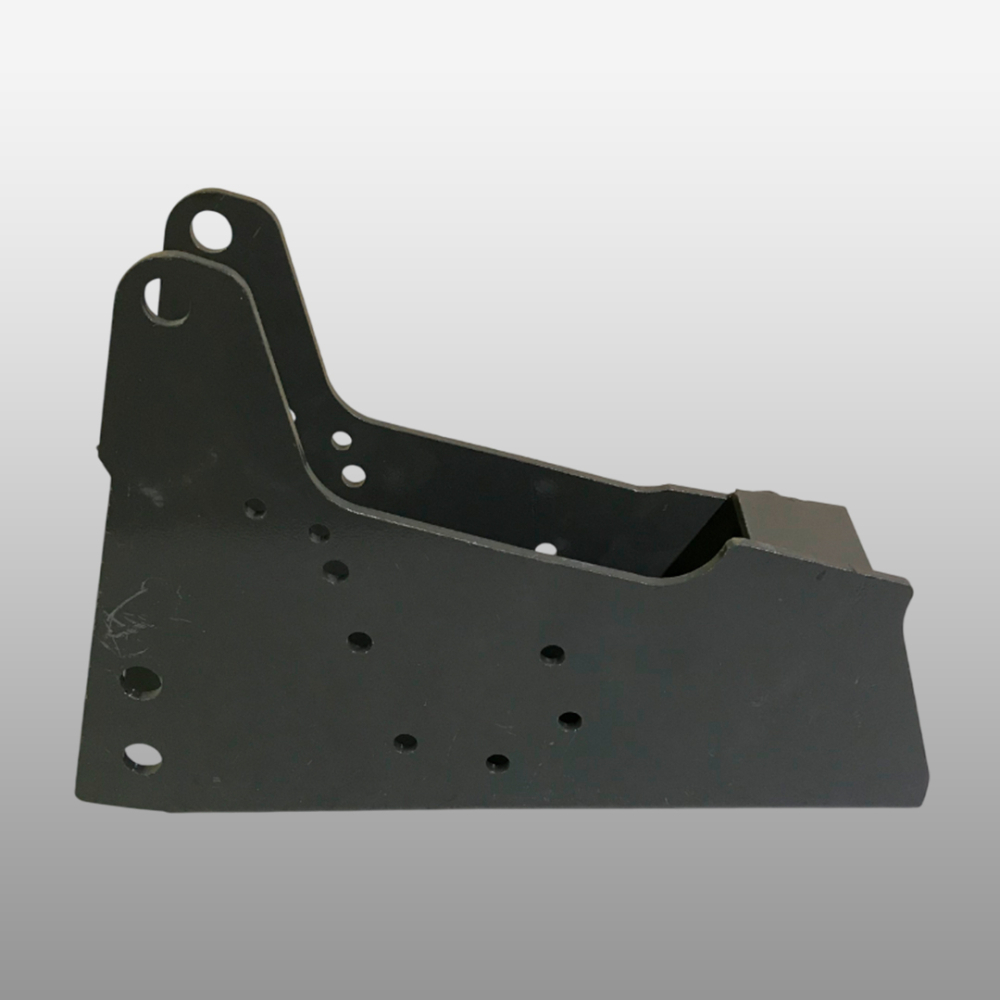 810W41720-0149 - Кронштейн рычага передней подвески кабины на Sitrak C7H Max