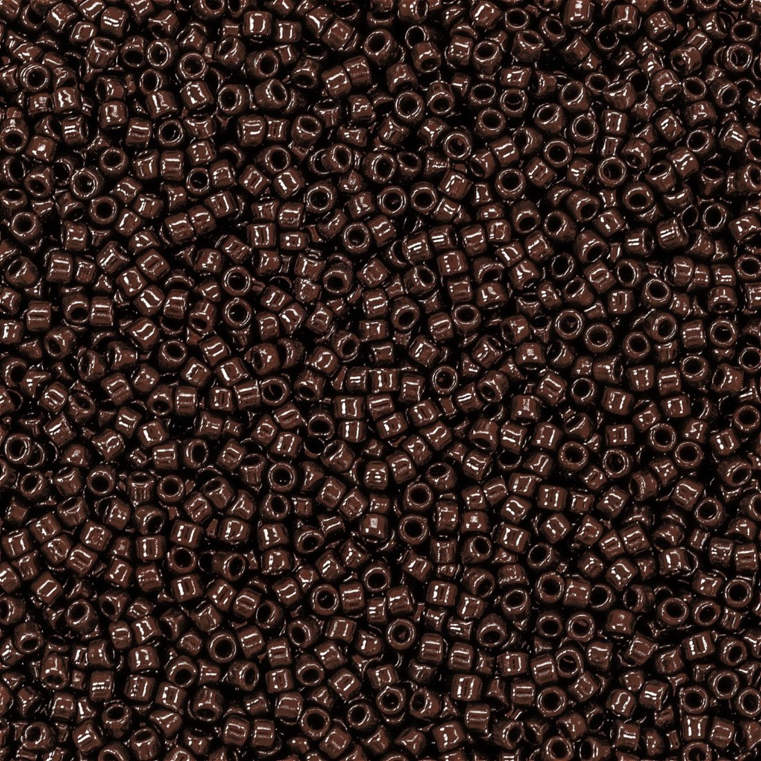 Японский бисер TOHO Round 15/0 (№46), непрозрачный глянцевый