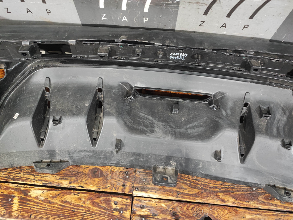 Юбка заднего бампера Geely Coolray 23-нв Б/У Оригинал 6044146200