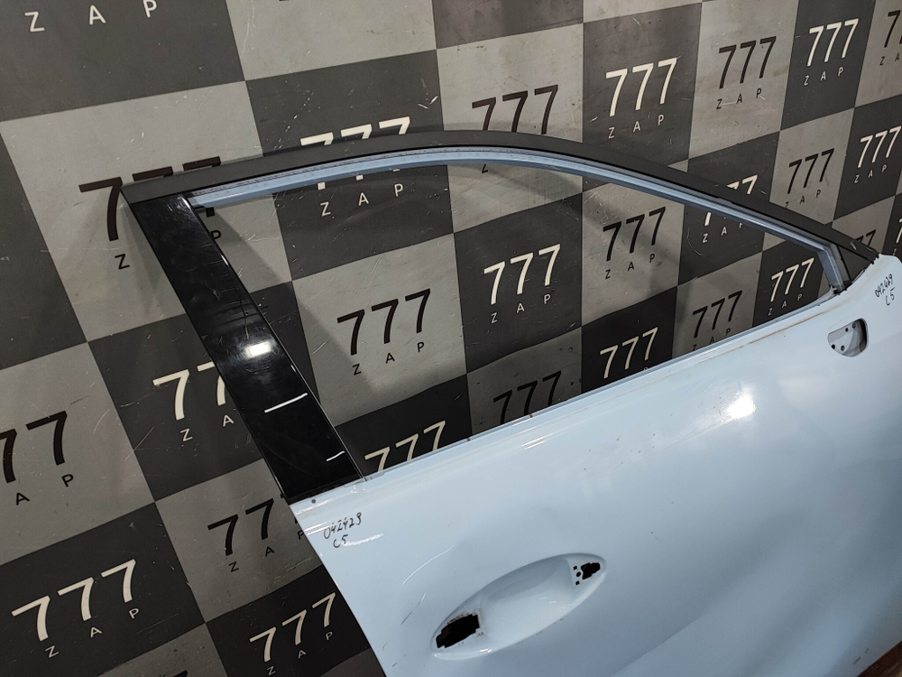 Дверь передняя правая Omoda C5 22-нв Б/У Оригинал 551001322AADYJ