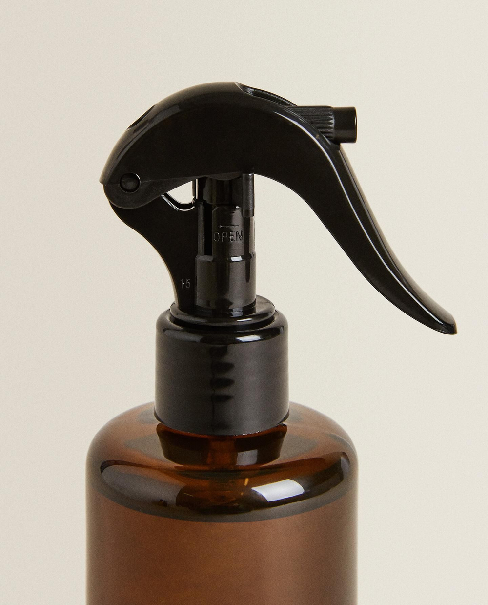 Zara Home - Спрей с ароматом мускуса, 200 мл