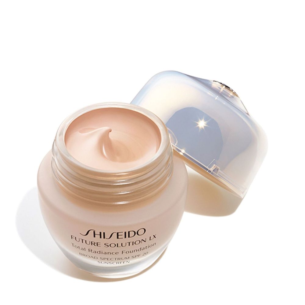 SHISEIDO FUTURE SOLUT. LX TOT RADIANCE FOUNDATION E R3 SPF 20