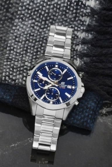 Наручные часы Casio EFV-560D-2AVUEF