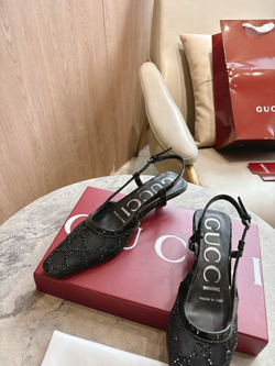 Gucci Crystal Slingback Pump (2 colors)